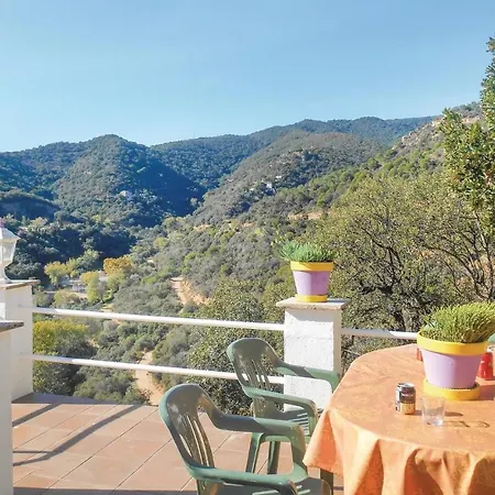 Apartment One-bedroom In Tossa de Mar
