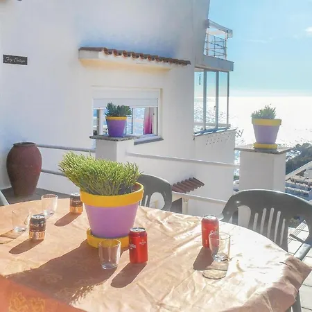 Apartment One-bedroom In Tossa de Mar